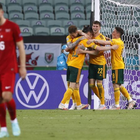 Euro duplázó hétfőre – Törökország v Wales